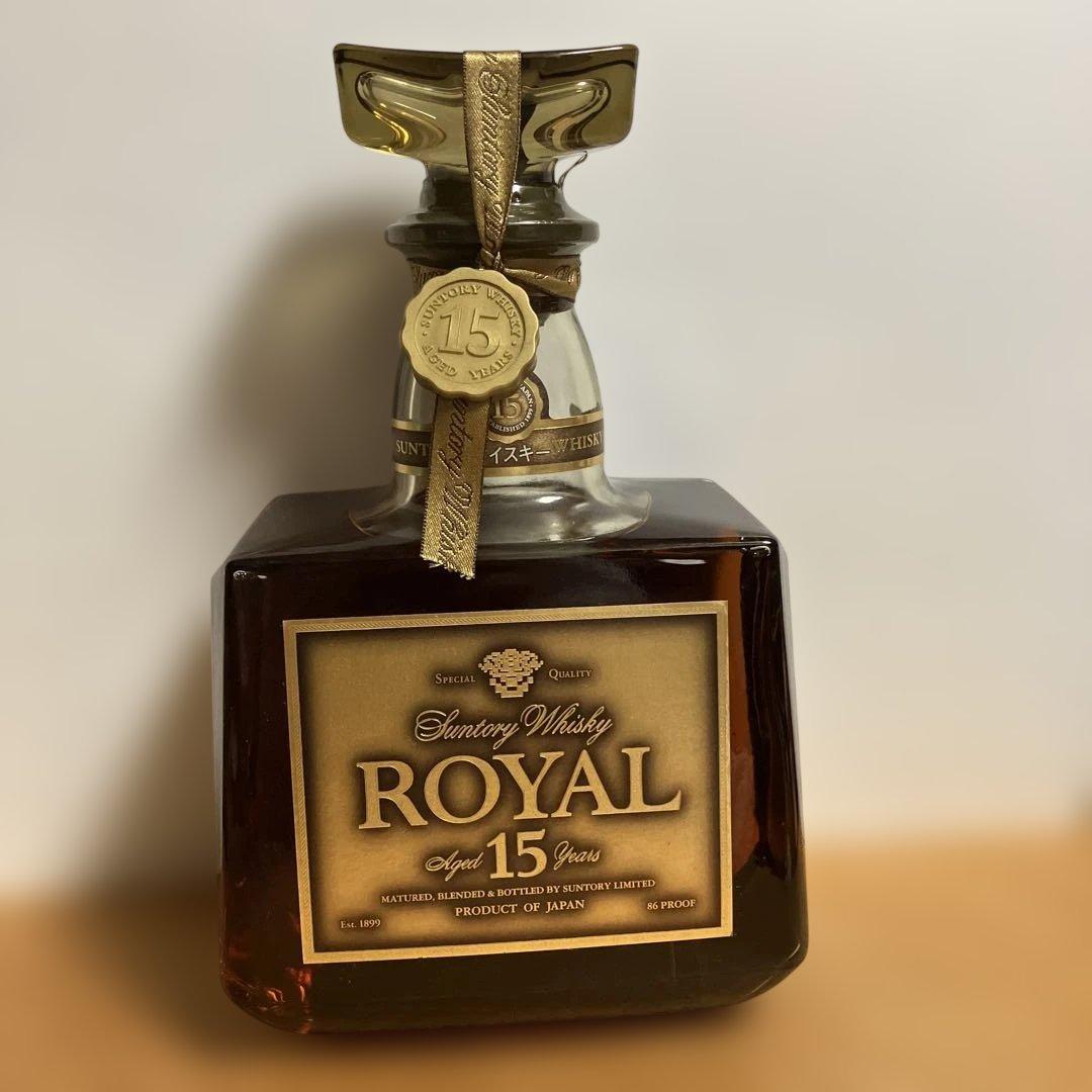 【新品未開封】サントリーウイスキーローヤル15年ゴールドラベル 箱無し
