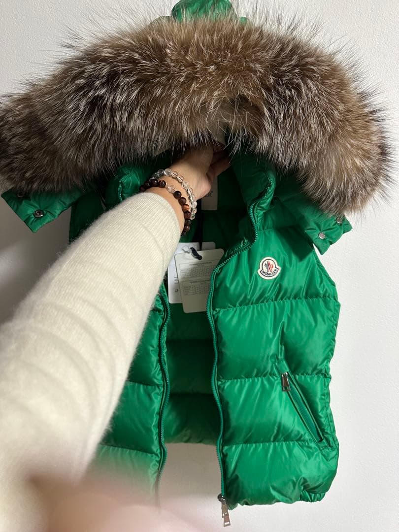 MONCLER 美品グリーンダウンファーベスト