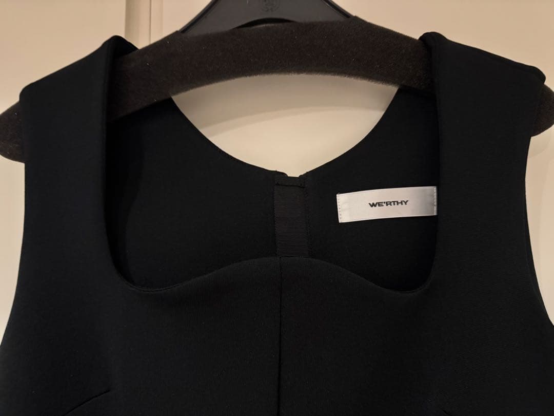 新品未使用　Sサイズ　ブラック　werthy FLY HIGH JUMPSUIT