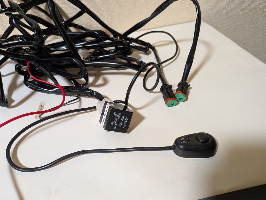 KCデイライター　ニコチャンカバー付き６インチ汎用LEDフォグランプ