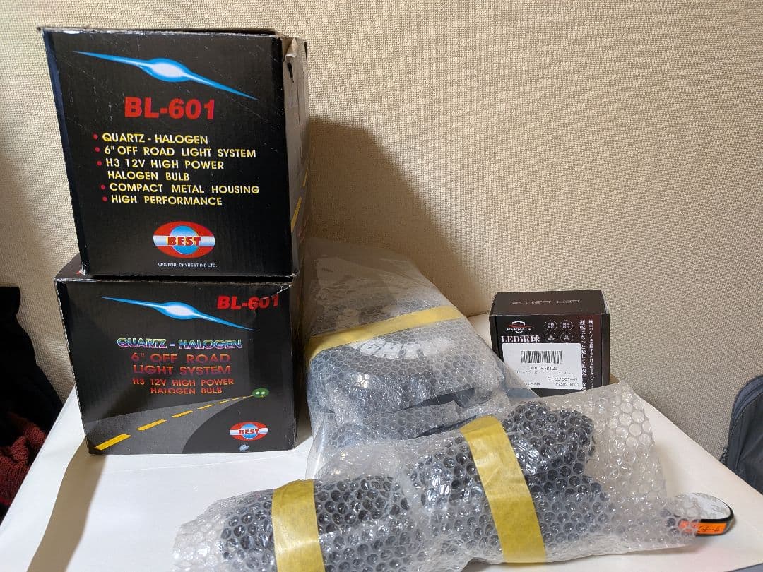 KCデイライター　ニコチャンカバー付き６インチ汎用LEDフォグランプ