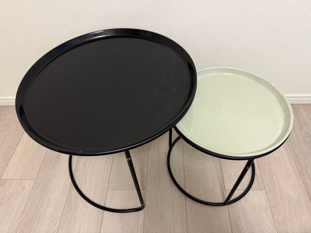 カナデモノ CAMBRO製トレー ローテーブル ブラック & ホワイト