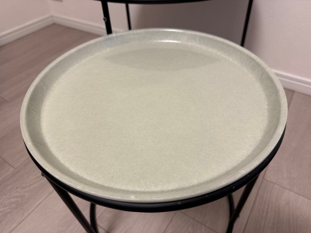 カナデモノ CAMBRO製トレー ローテーブル ブラック & ホワイト