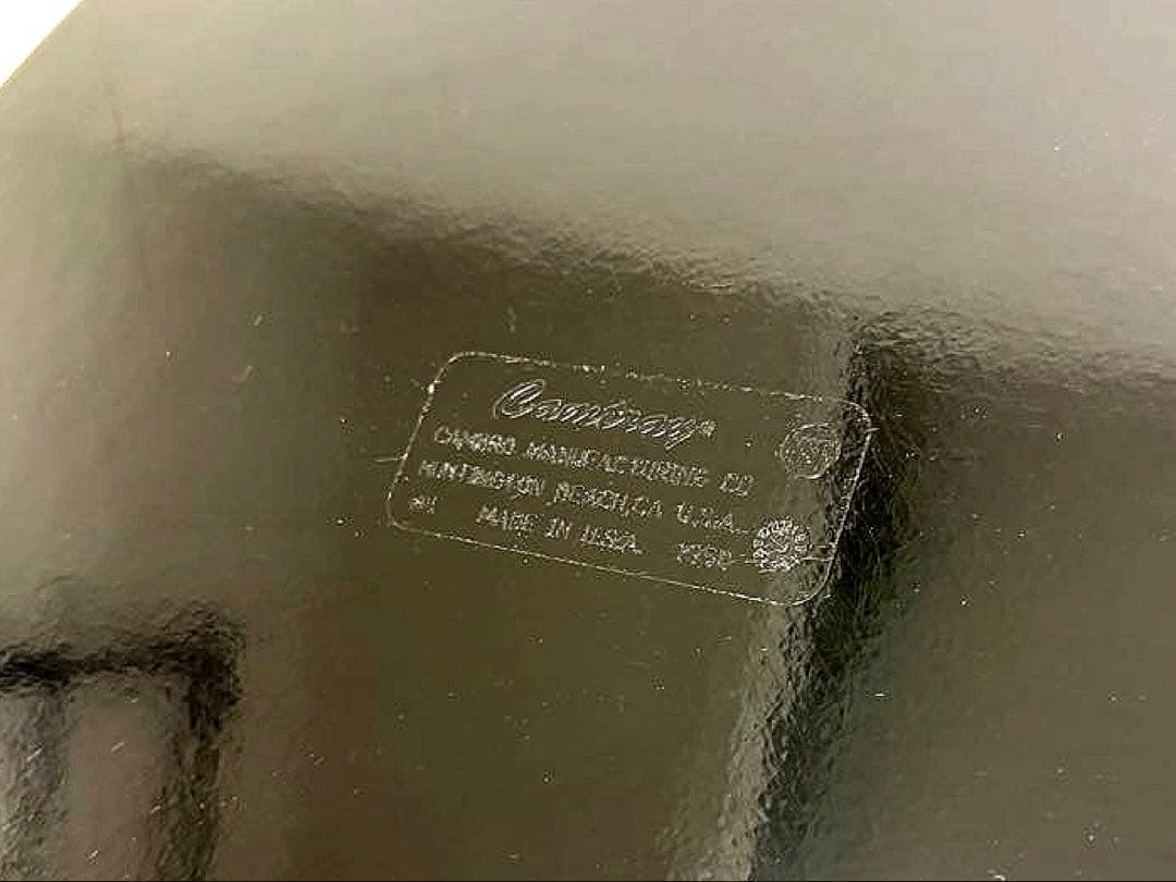 カナデモノ CAMBRO製トレー ローテーブル ブラック & ホワイト