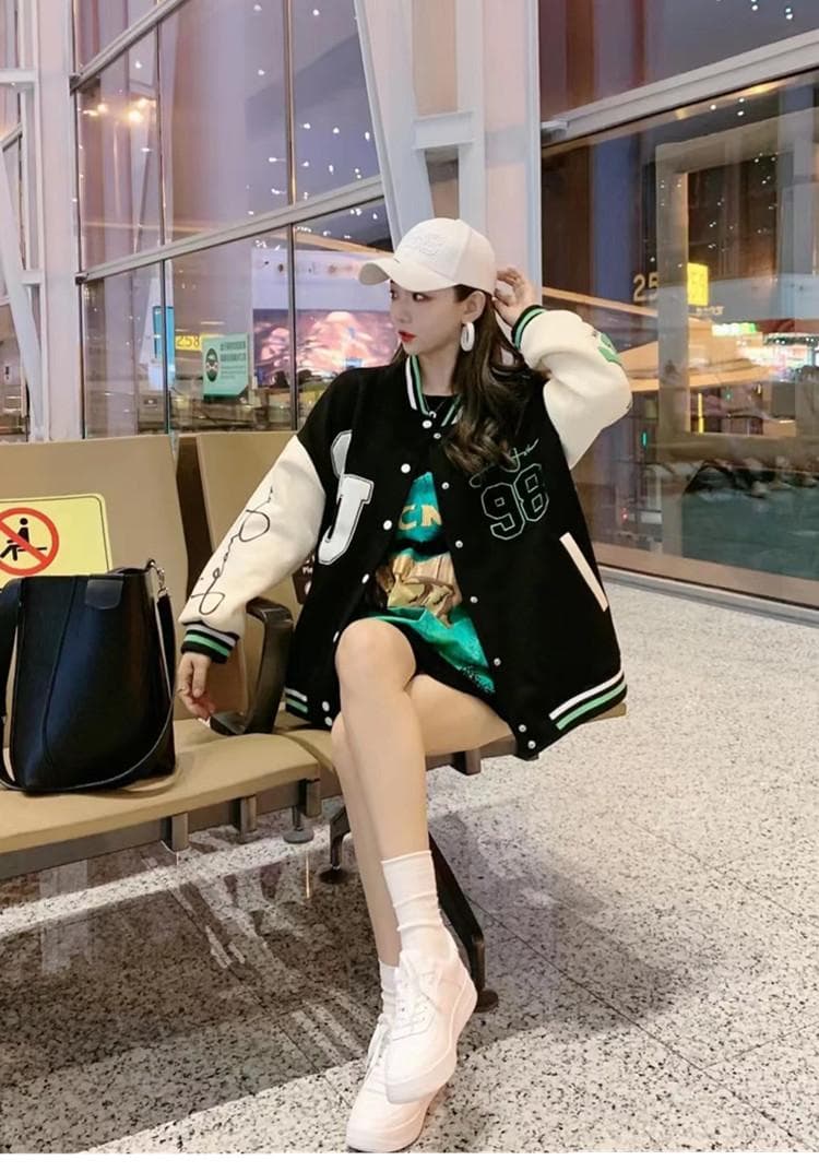 新品 レディース スタジャン アウター ジャケット ブラック【18】