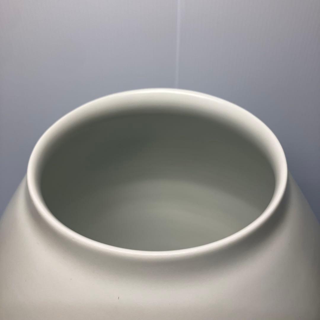 【人間国宝前田昭博作】壺　白瓷 白磁　花瓶　花入　陶芸　年代物　共箱入　やなせ窯