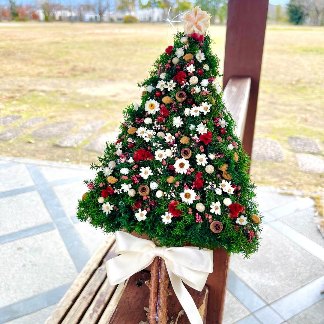 壁に飾るクリスマスツリーガーランド　ウォールツリー　スワッグ　クリスマスリース