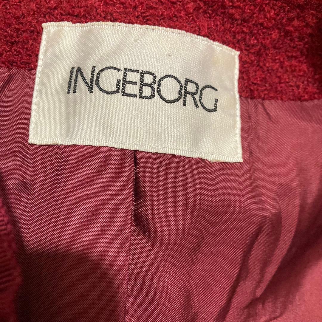 INGEBORG インゲボルグフリル付き赤ノーカラージャケット　リボンジャケット