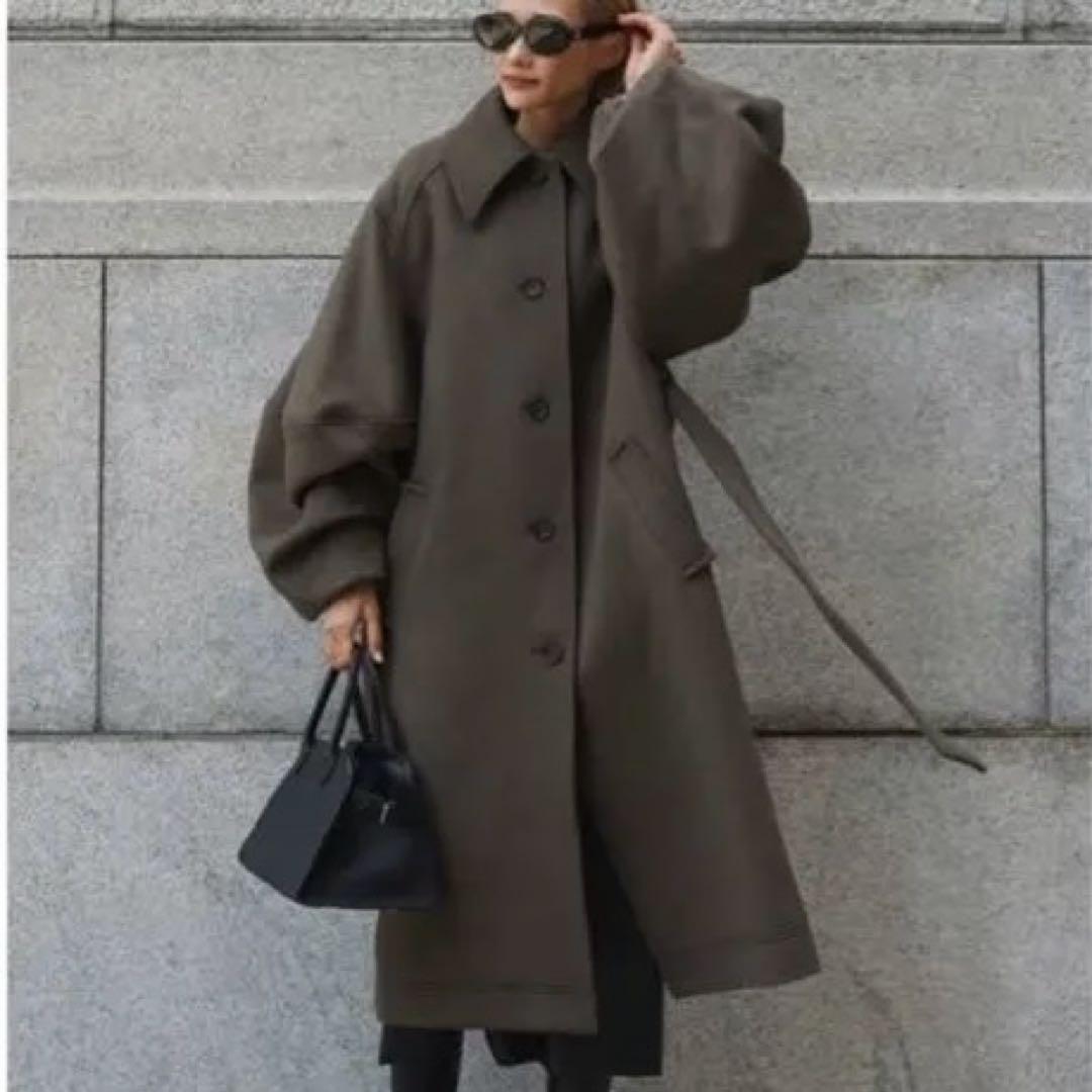 ぺこちゃん　ELLIE ボリュームスリーブコート　Mサイズ　完売品