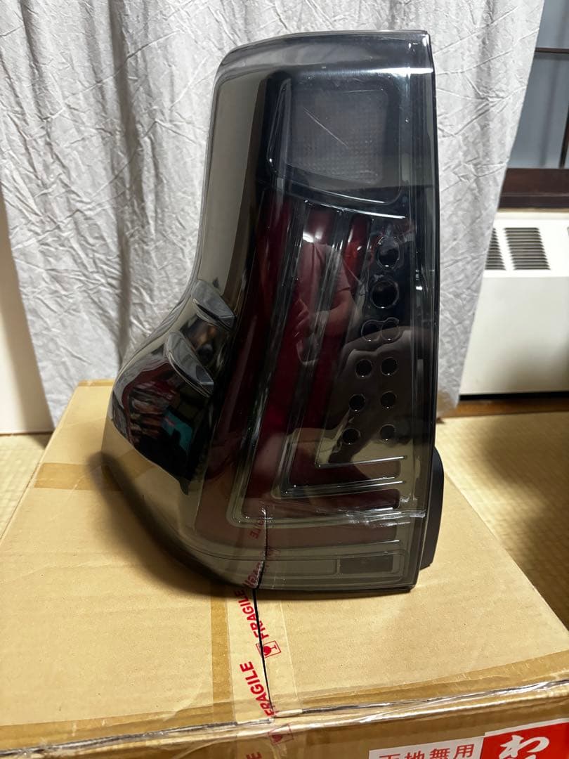 ランドクルーザープラド150 後期　スモークテールランプ