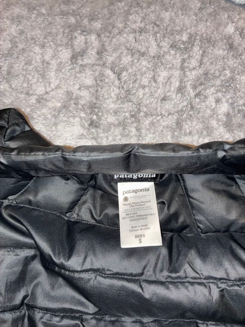 横乗り大好き‼️ patagonia メンズ ダウンベスト S ブラック