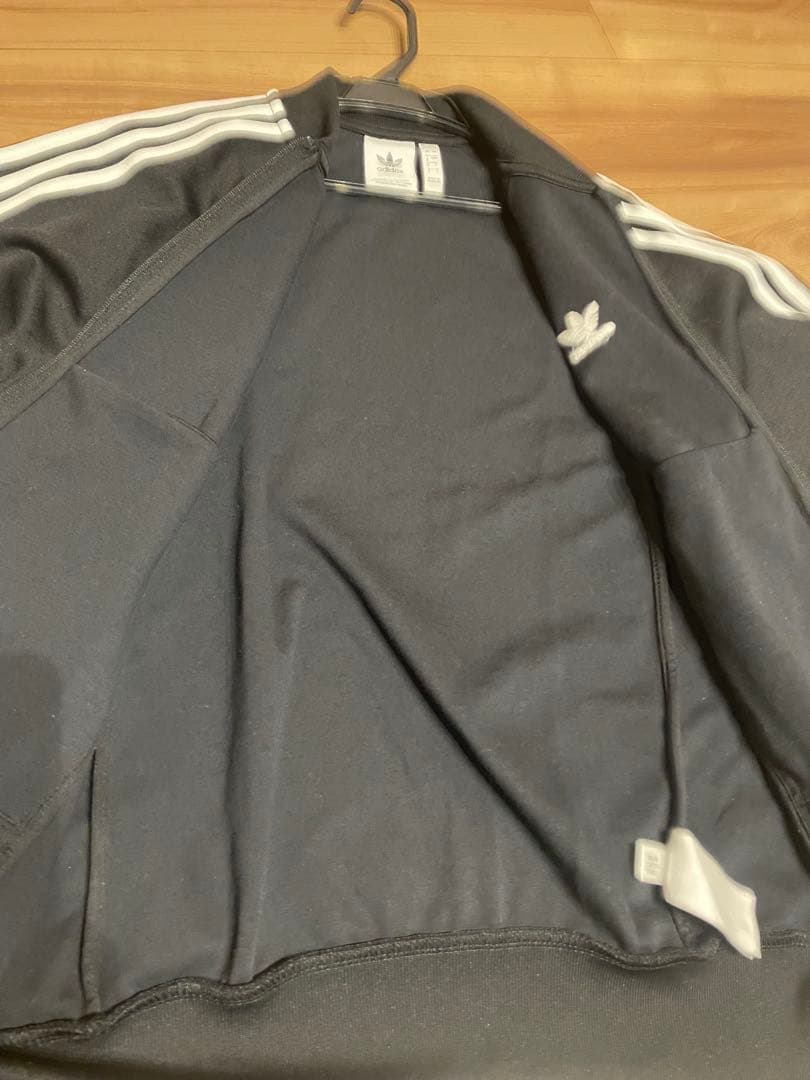 adidas トラックジャケット　セットアップ　上下