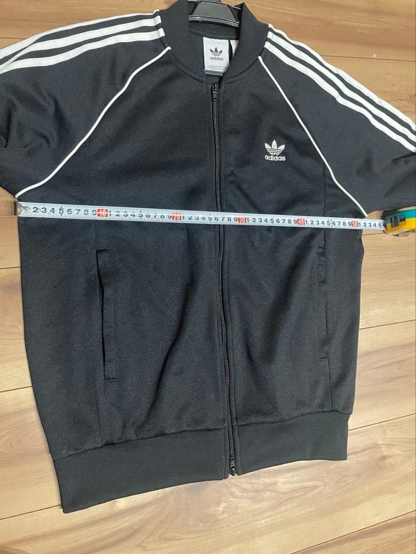 adidas トラックジャケット　セットアップ　上下