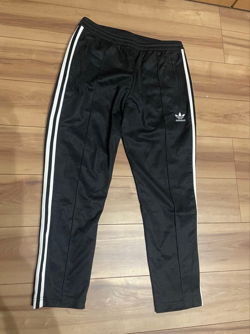 adidas トラックジャケット　セットアップ　上下