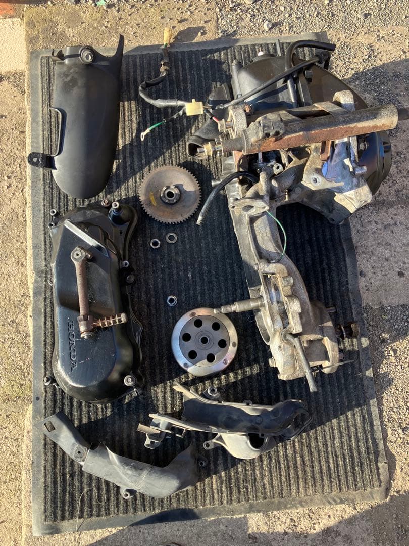 本物！ライブディオZXエンジン。実働　異音無し。