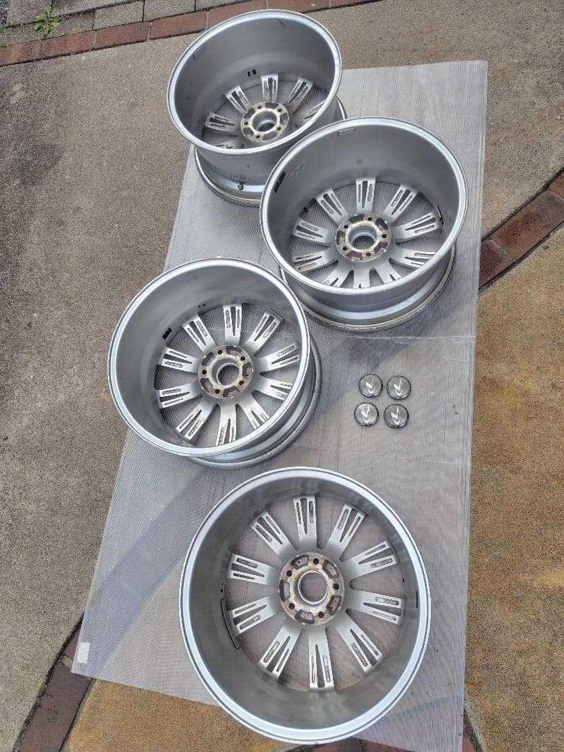 18インチ　ホイール　レオニス　ウェッズ　Weds　4本のうち２本　2／2