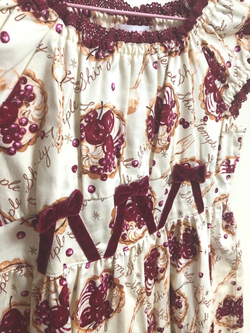 シャーリーテンプル　チェリータルト　ワンピース　140