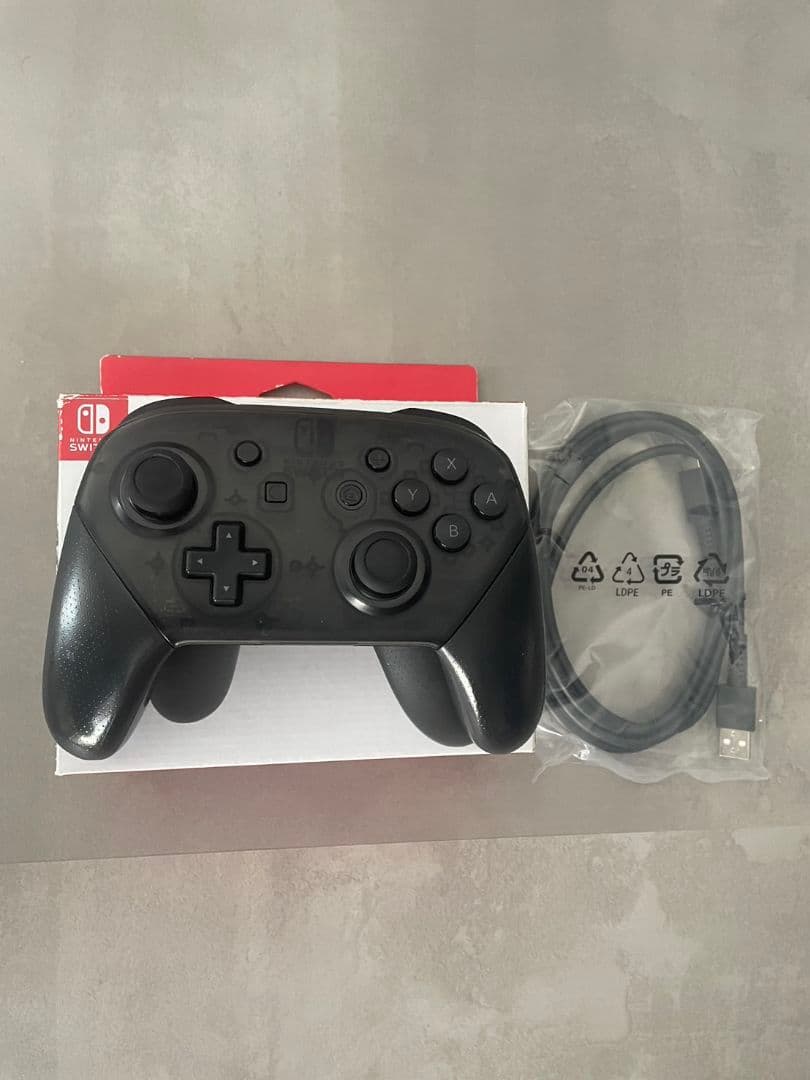 Nintendo Switch 有機ELモデル 本体中古 箱に傷あり