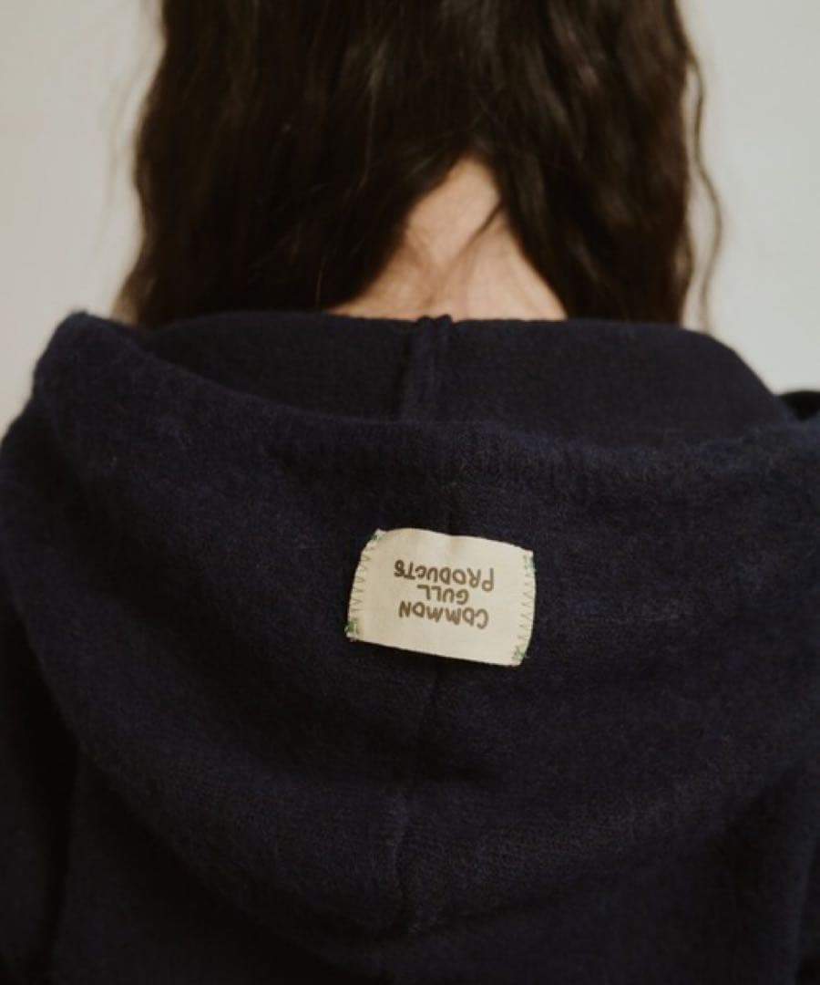 common gull products うろこ雲なニットフーディー