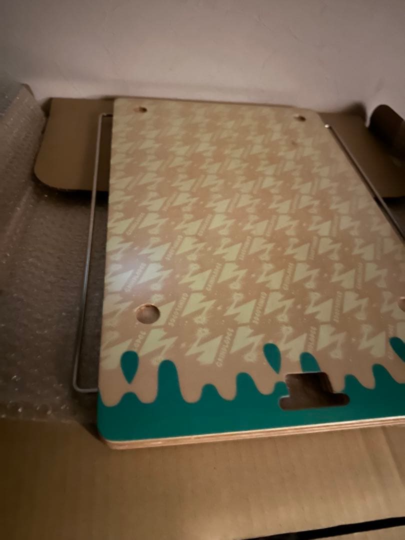 新品未使用 GRINDLODGE グラインドロッヂ　Thearth 床上手 蓄光