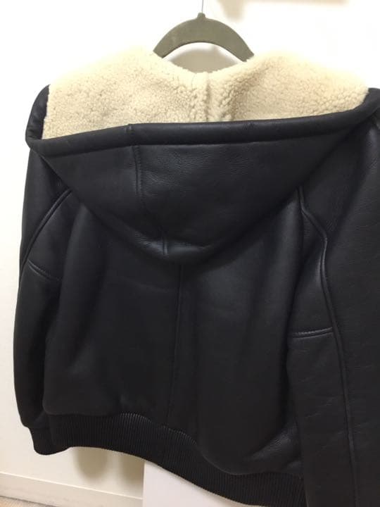 コーチリアルムートンコート