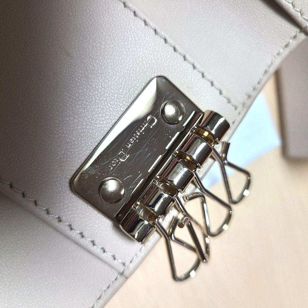 DIOR ベージュ レザー キーケース