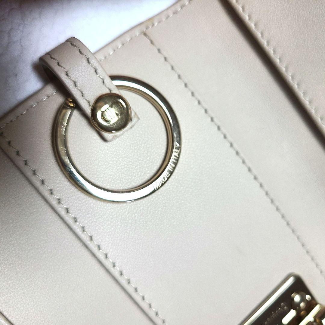 DIOR ベージュ レザー キーケース