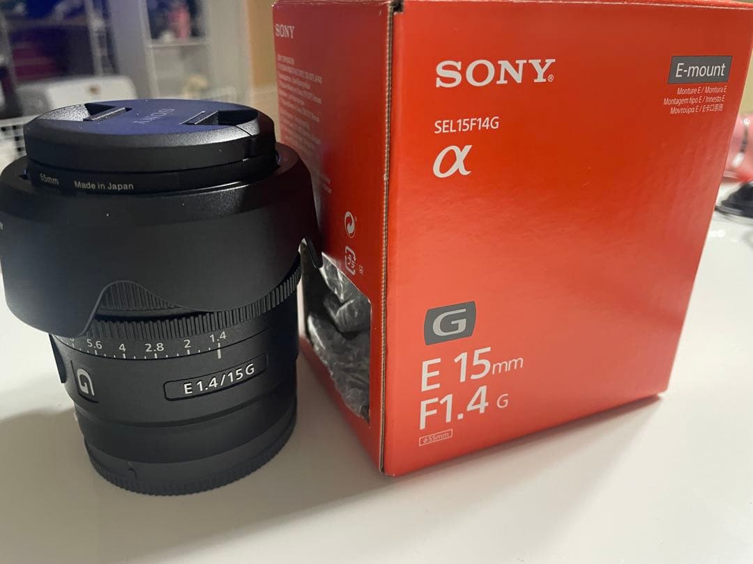 ソニー　E 15mmF1.4G カメラ　単焦点