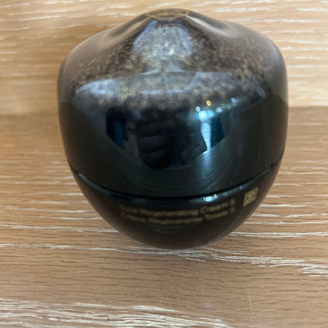 SHISEIDO FUTURE SOLUTION LX ナイトクリーム 50g