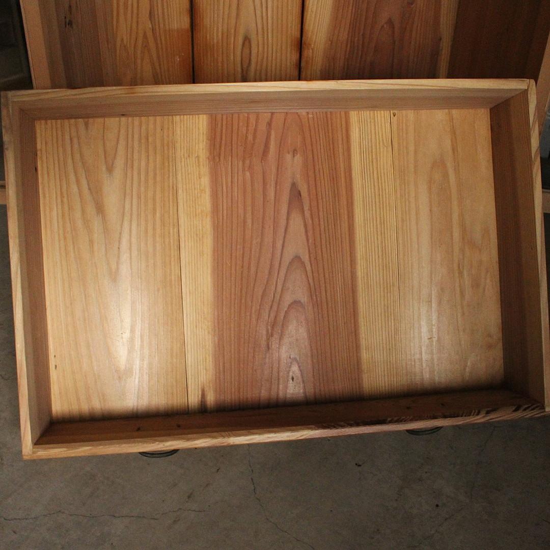 古い木枠のガラス戸棚×木製引き出し　食器棚　水屋　キャビネット　古家具　古民家