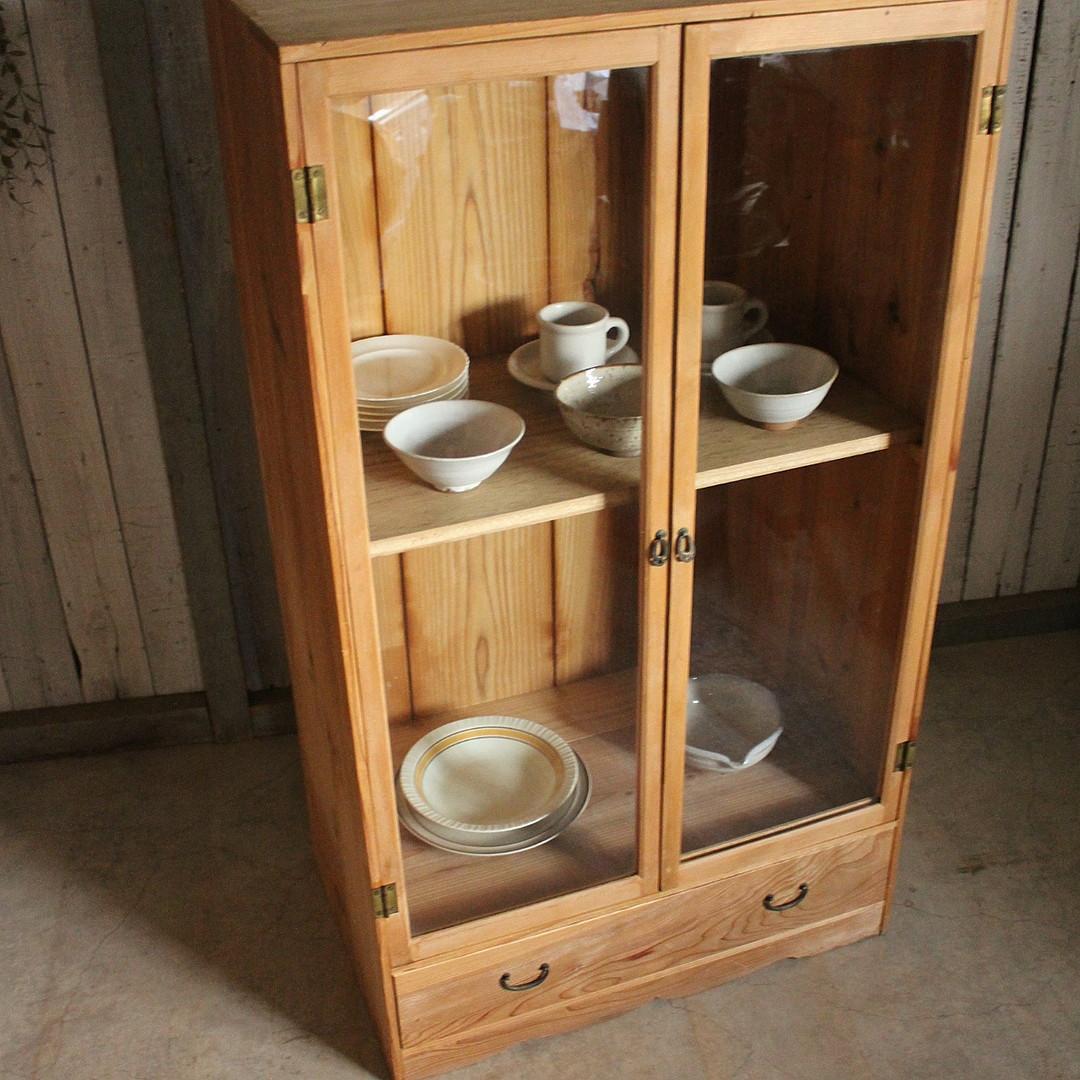 古い木枠のガラス戸棚×木製引き出し　食器棚　水屋　キャビネット　古家具　古民家