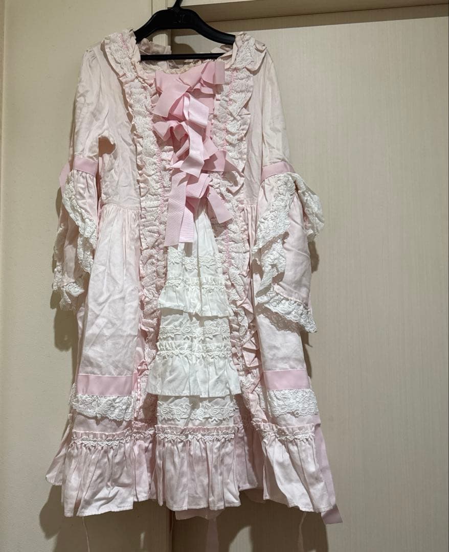 ローブ・ア・ラ・フランセーズワンピース、うさくみゃポシェット　ピンク