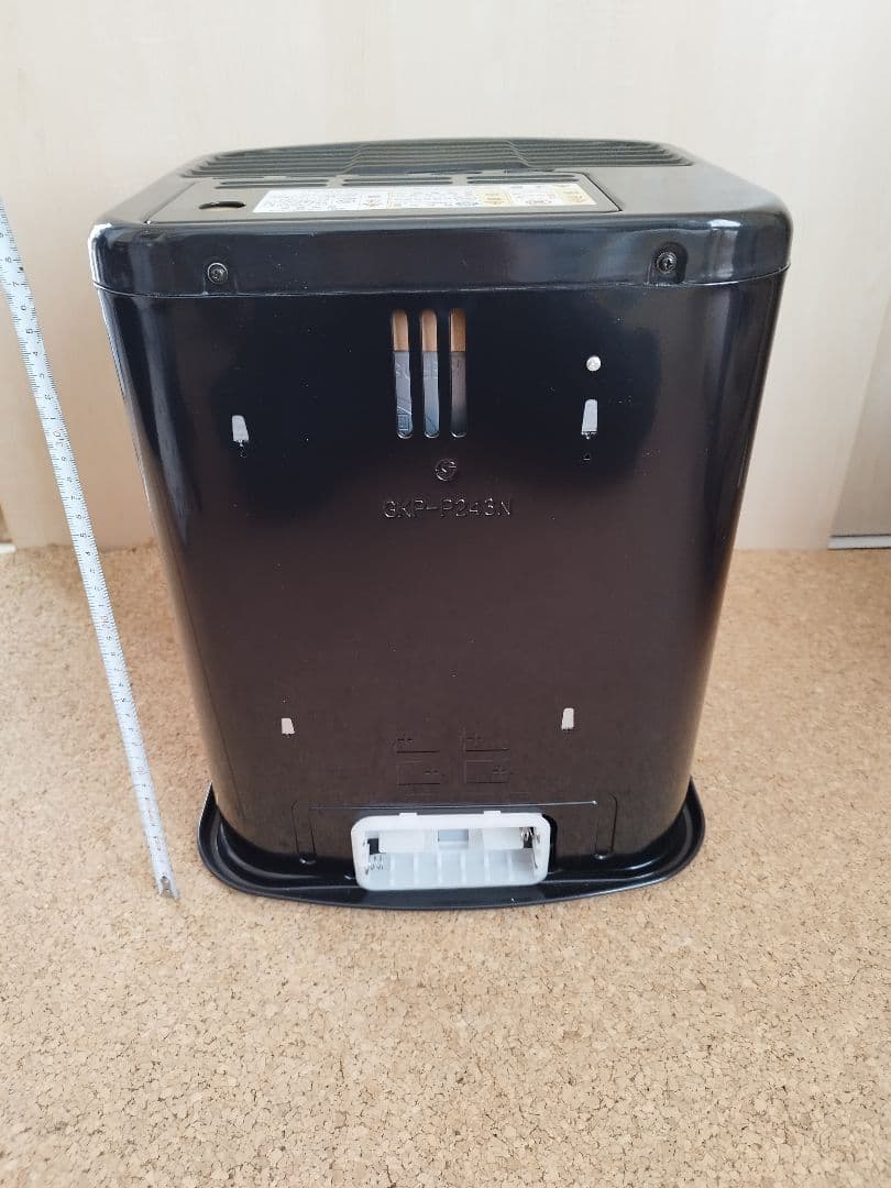 石油ストーブ　GKP-P243N