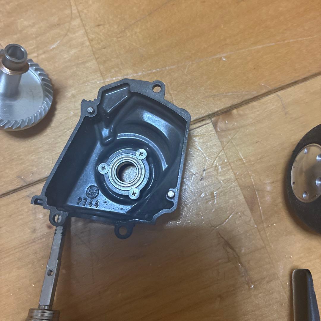 SHIMANO 17ツインパワーXD 4000XGジャンクパーツ