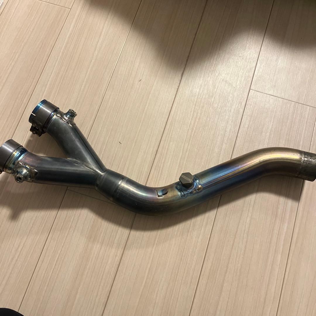 yzf-r1 リンクパイプ　アクラポビッチ