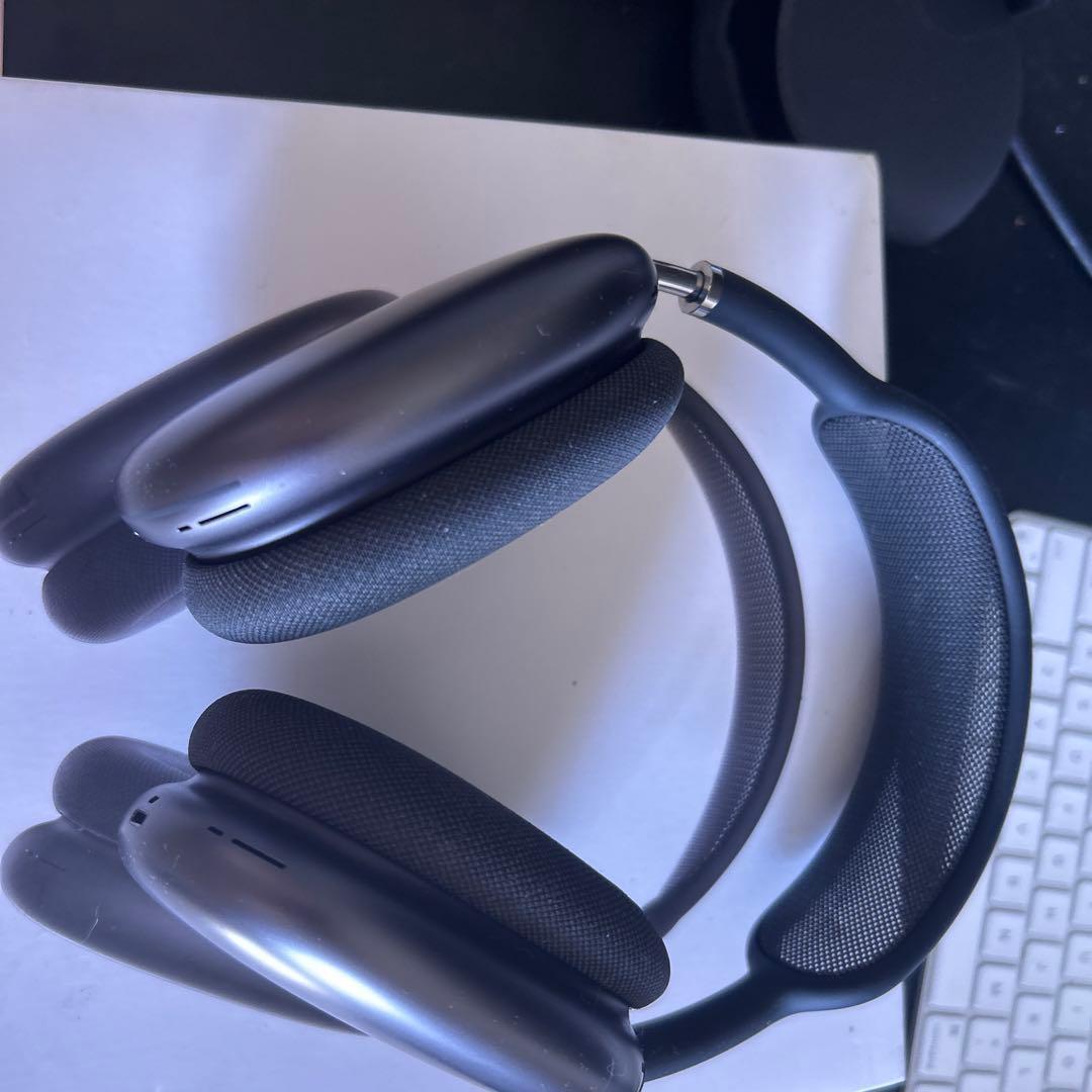 Airpod max (専用ケーブル、ケース、ボックスあり)