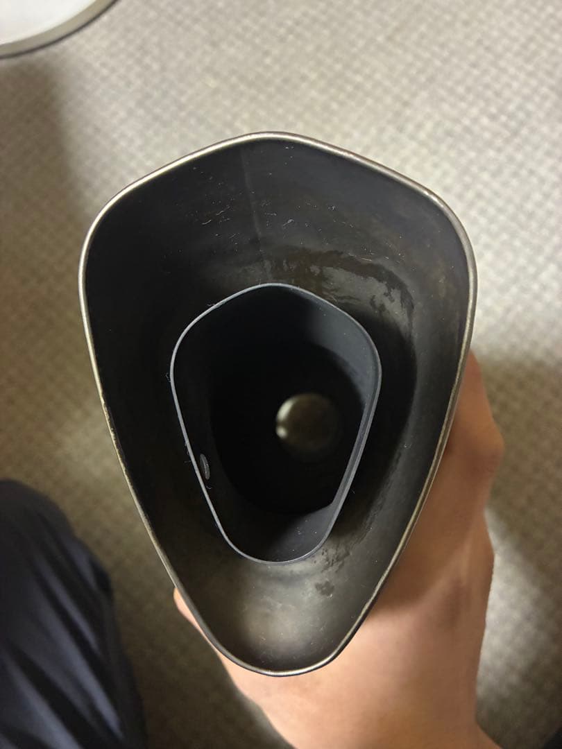 glow　AKRAPOVIC アクラポビッチ　マフラー