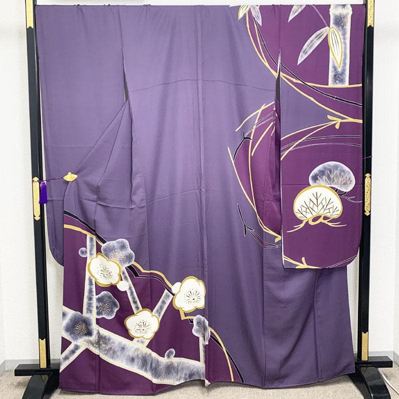 503z9☆人気！振袖 モダン 身幅広め 金駒刺繍 金彩☆美品 成人式 結婚式