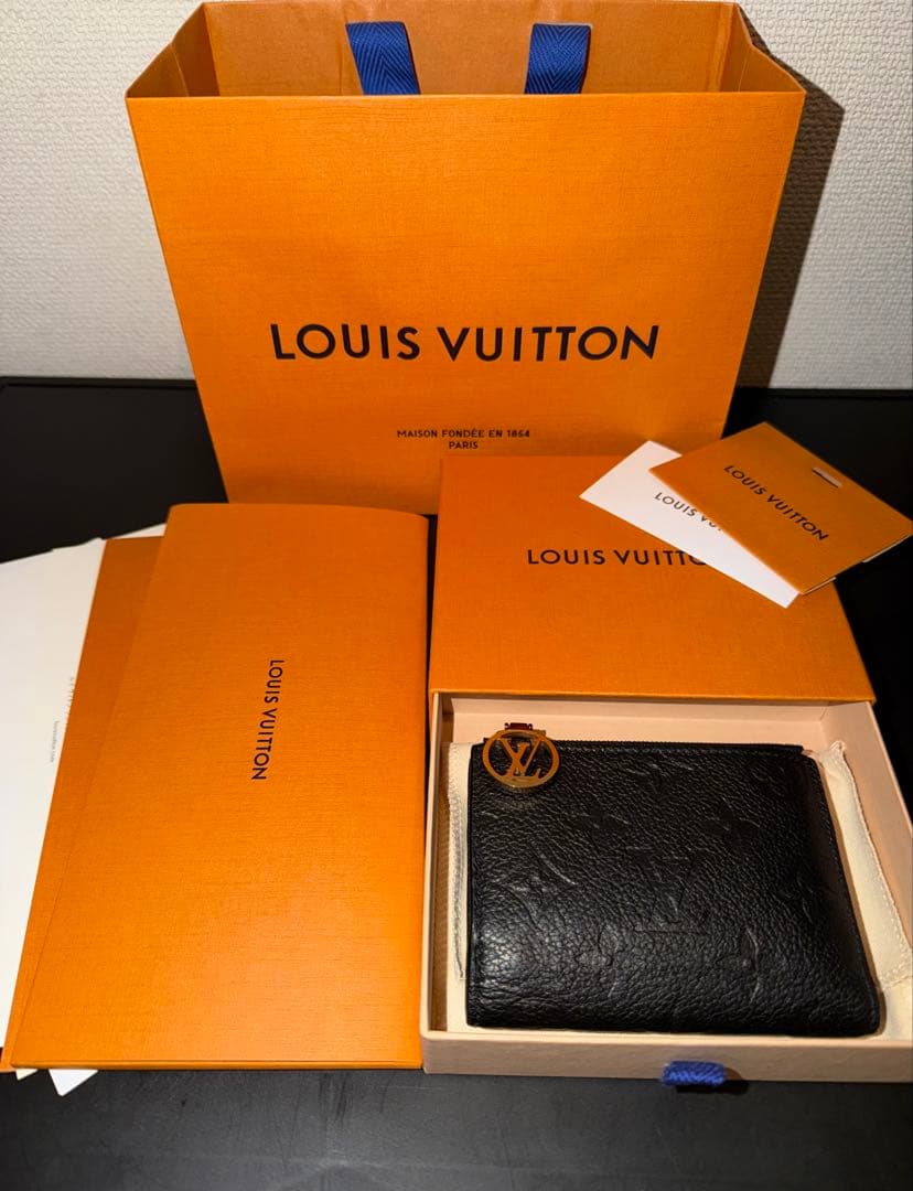 【極美品】Louis Vuittonミニ財布 ポルトフォイユリサ
