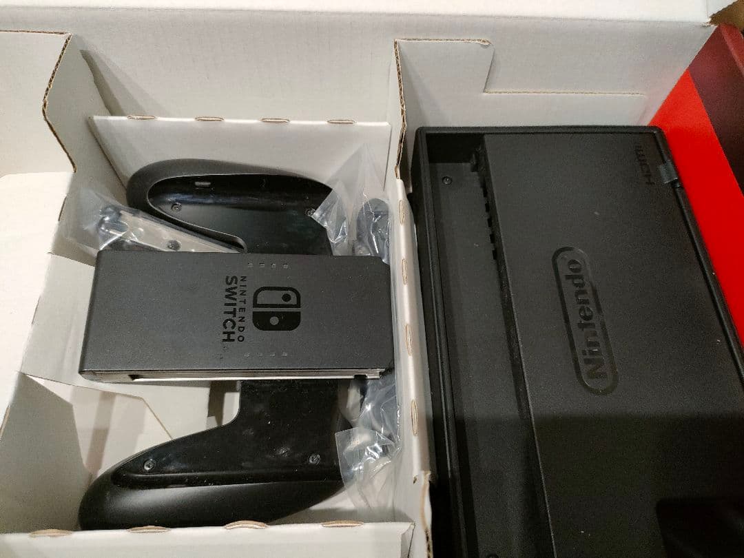 美品！Nintendo Switch 本体 青/オレンジ