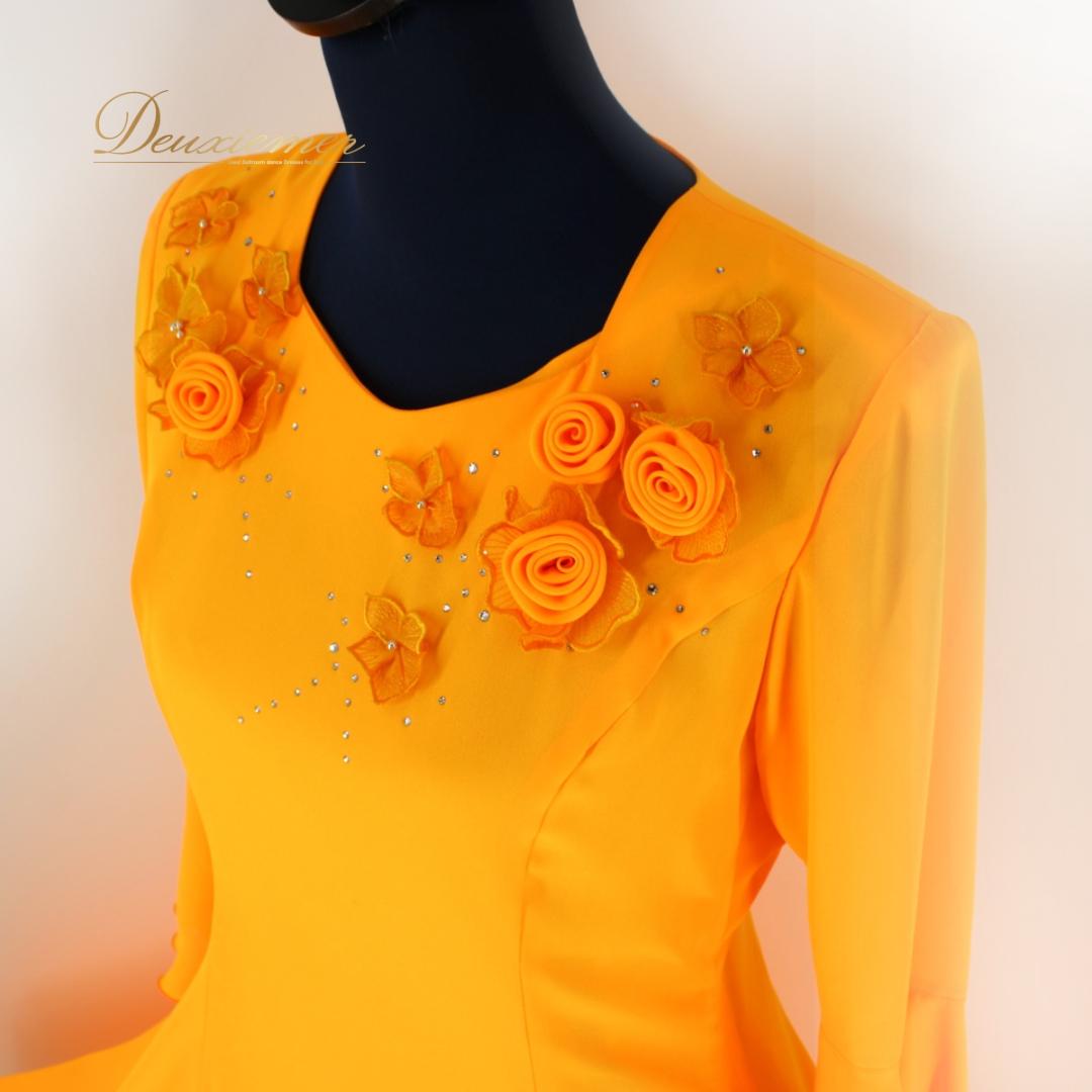 【日本製社交ダンス衣装】ワンピース ドレス オレンジ ラインストーン Mサイズ