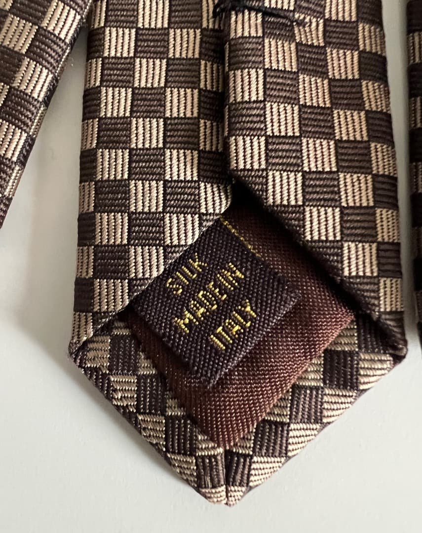 ルイ・ヴィトン ネクタイマイクロダミエ ブラウン