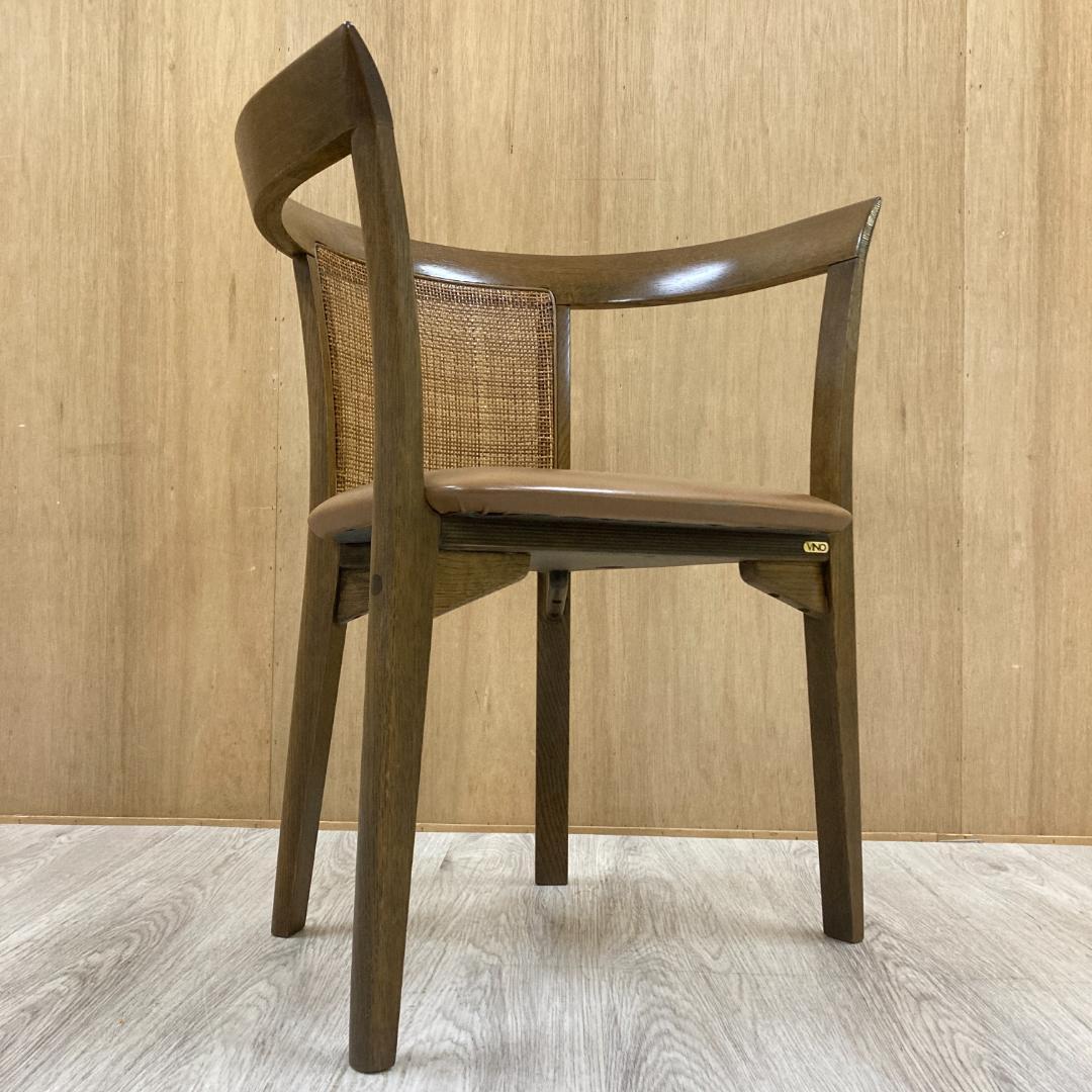 VINO ダイニングチェア　アームチェア　椅子　革製 B