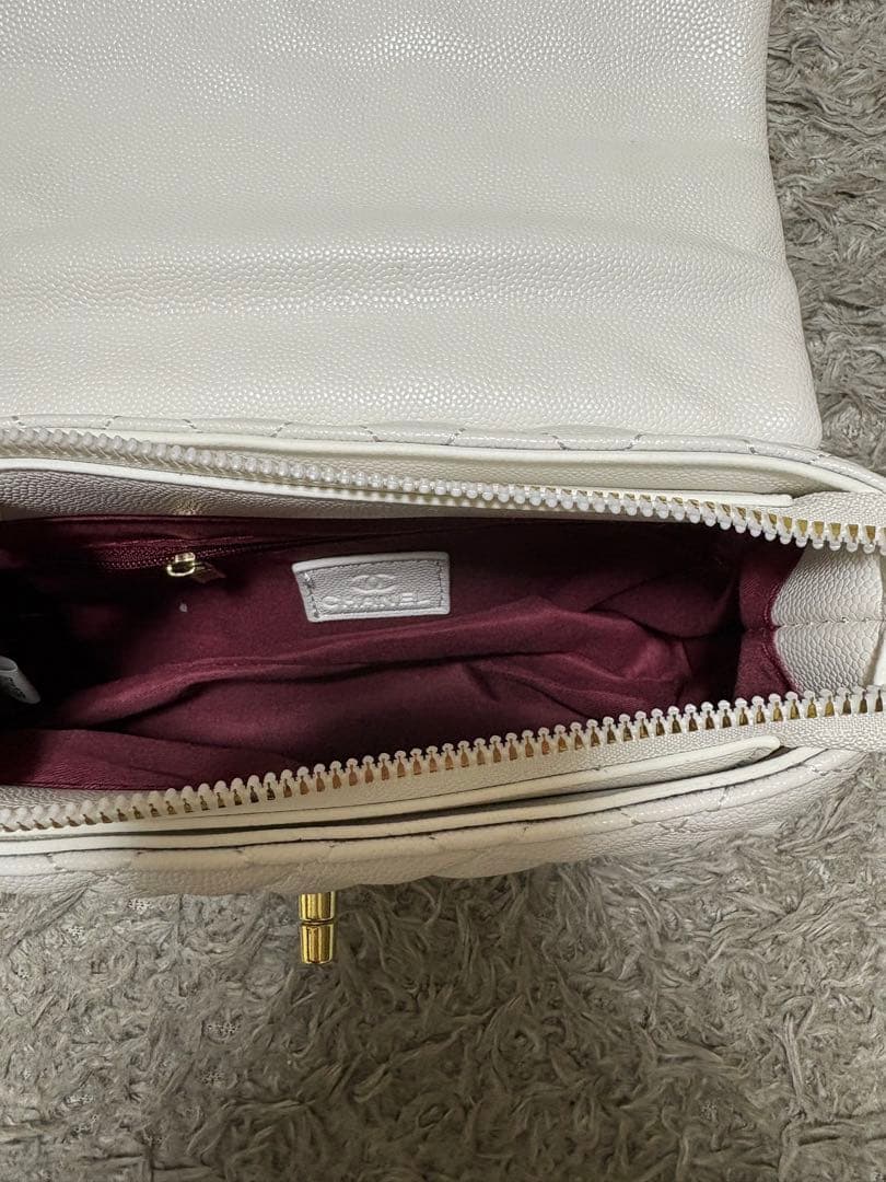 ⑨シャネル　ホワイト　チェーンバッグ　ノベルティ