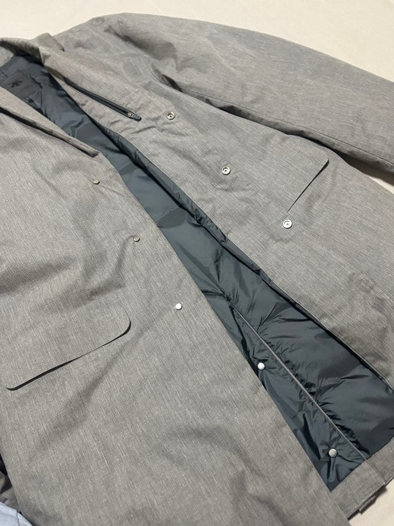 デサントポーズDESCENTE PAUSE 中綿ダウンチェスターコート L