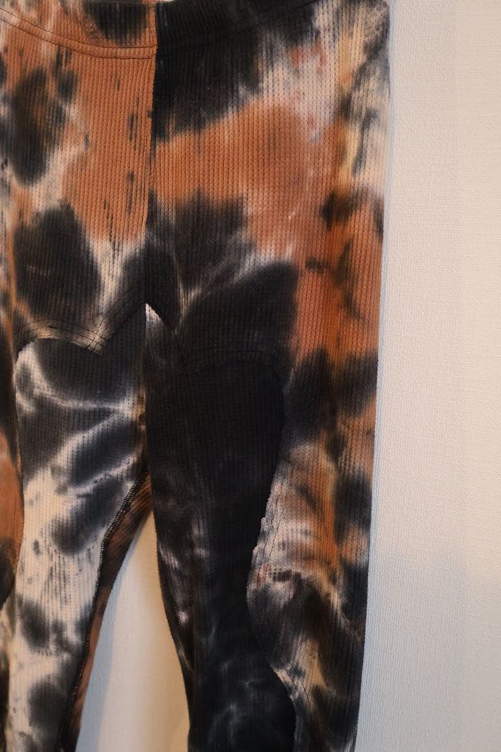 irojikake イロジカケ タイダイ柄スパッツ