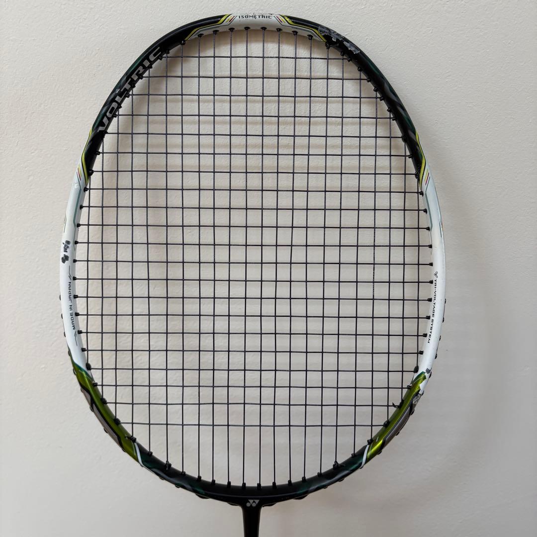 YONEX VOLTRIC Z-FORCE バドミントンラケット