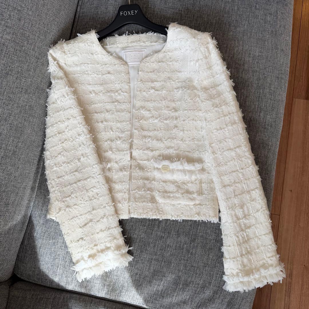 foxey フォクシー ノーカラージャケット 短丈 ホワイト38 M日本製