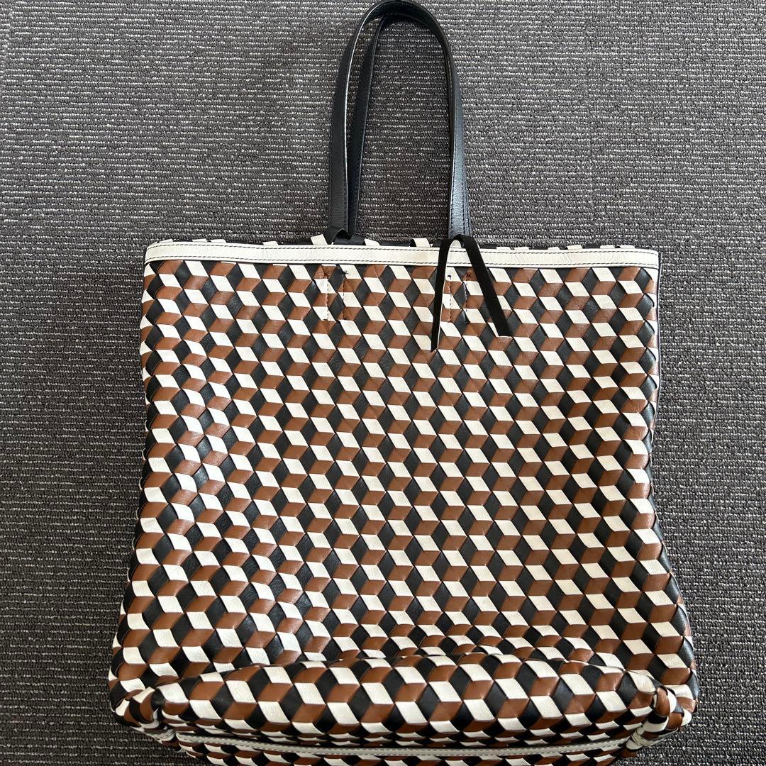 EMILIO PUCCI 幾何学模様レザートートバッグ