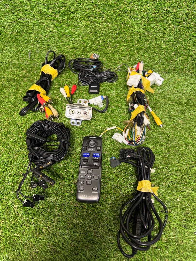 パナソニック CN-H510WD ストラーダ　Bluetooth フルセグ ナビ